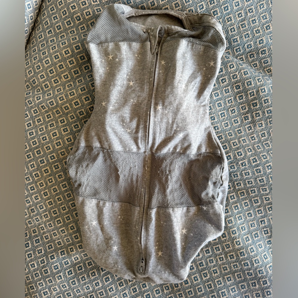 Snoo Sleepea® 5-Second Baby Swaddle size small (5-12 lbs)